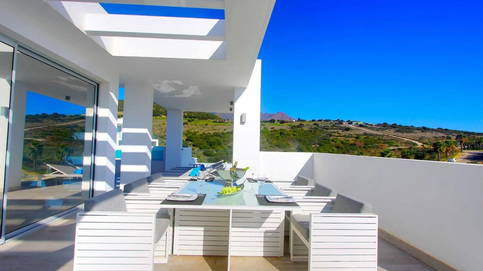 2288 New Modern Penthouse With Privat Pool Apartment Estepona Spain