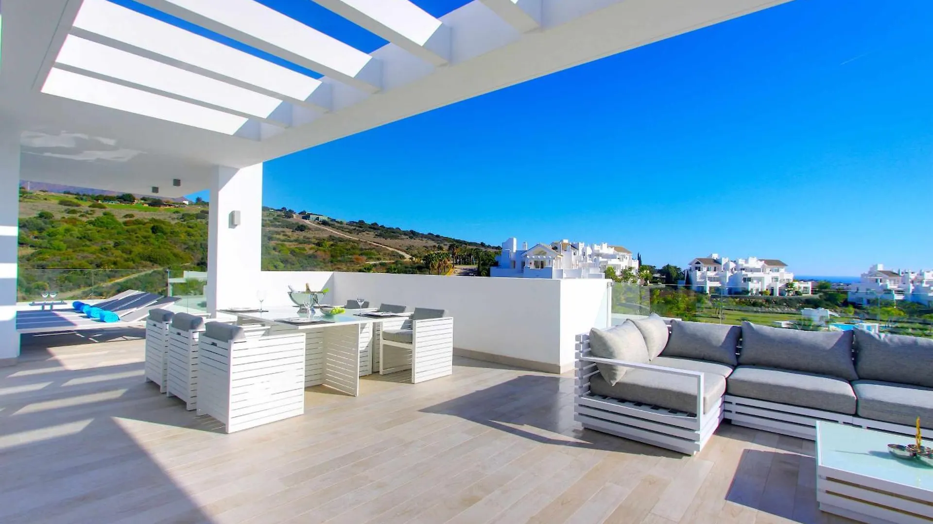 2288 New Modern Penthouse With Privat Pool Apartment Estepona