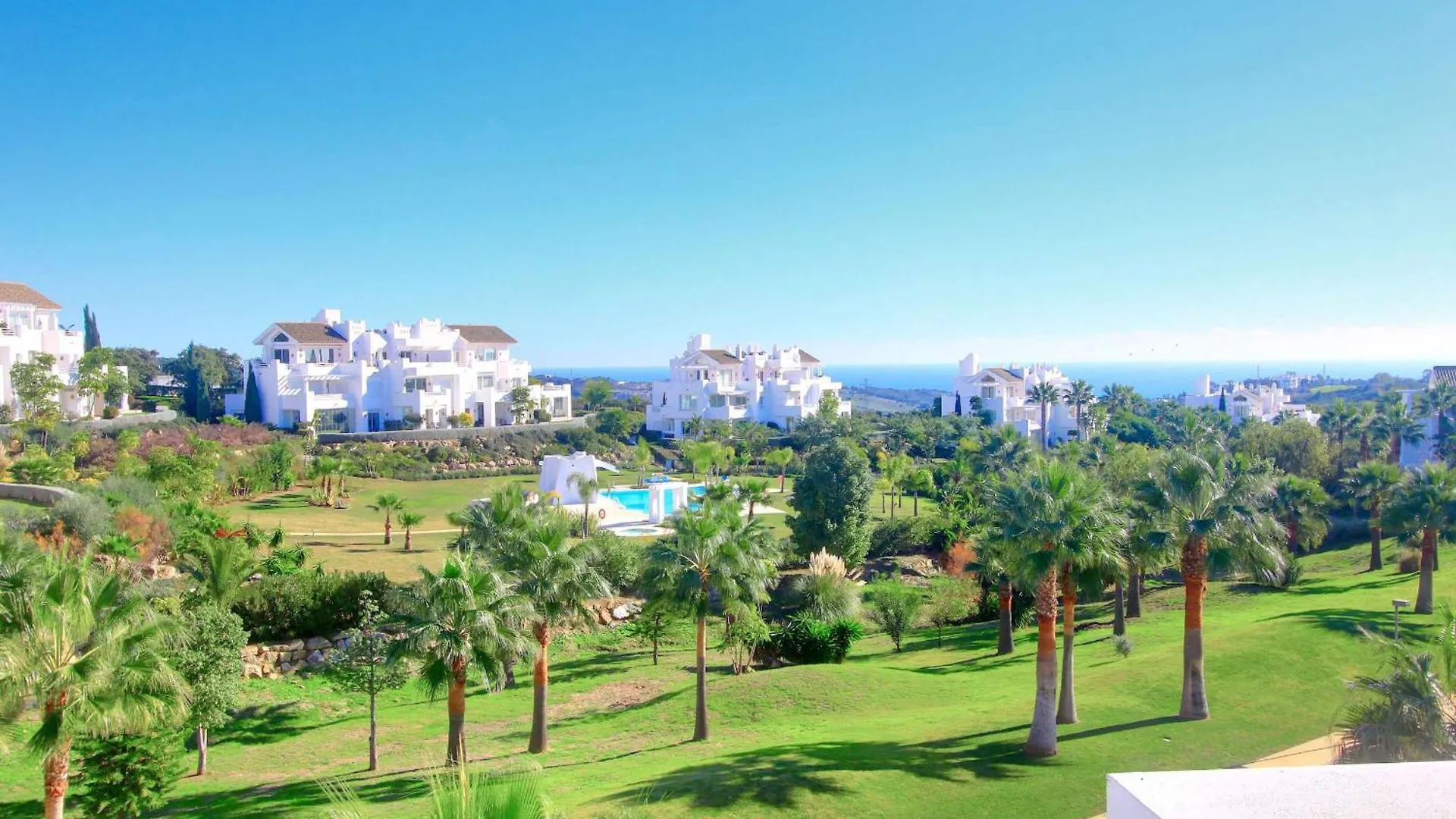 2288 New Modern Penthouse With Privat Pool Apartment Estepona