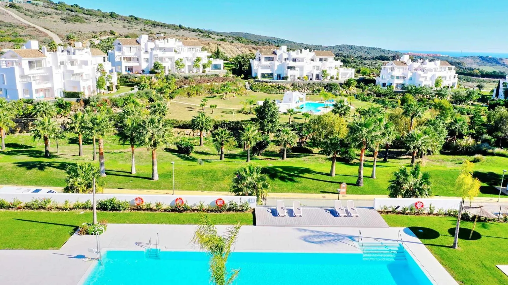 2288 New Modern Penthouse With Privat Pool Apartment Estepona