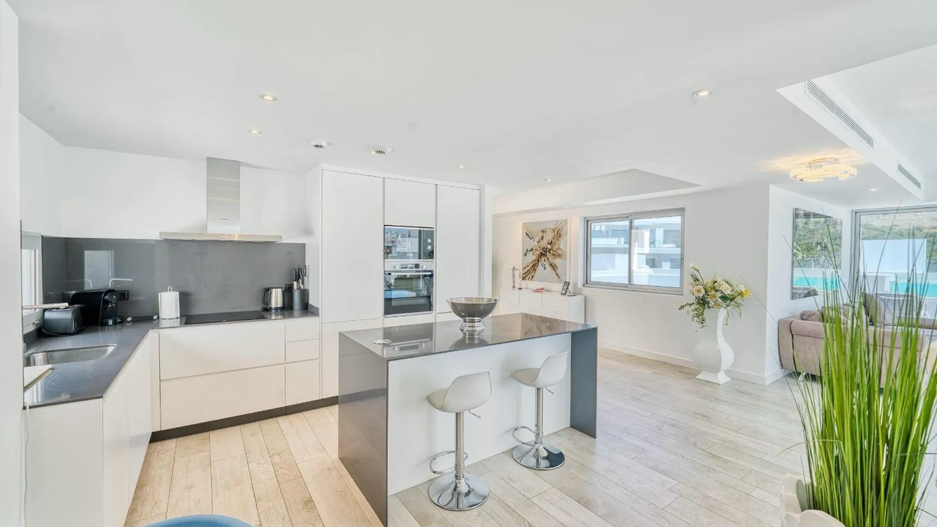 2288 New Modern Penthouse With Privat Pool Apartment Estepona Spain