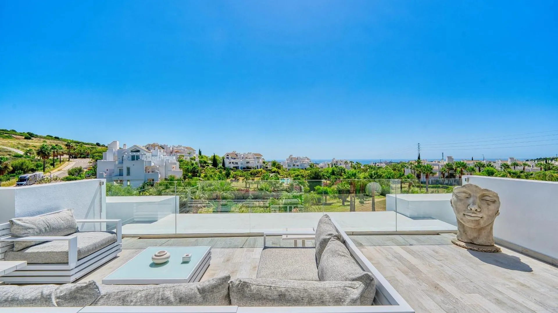 2288 New Modern Penthouse With Privat Pool Apartment Estepona Spain