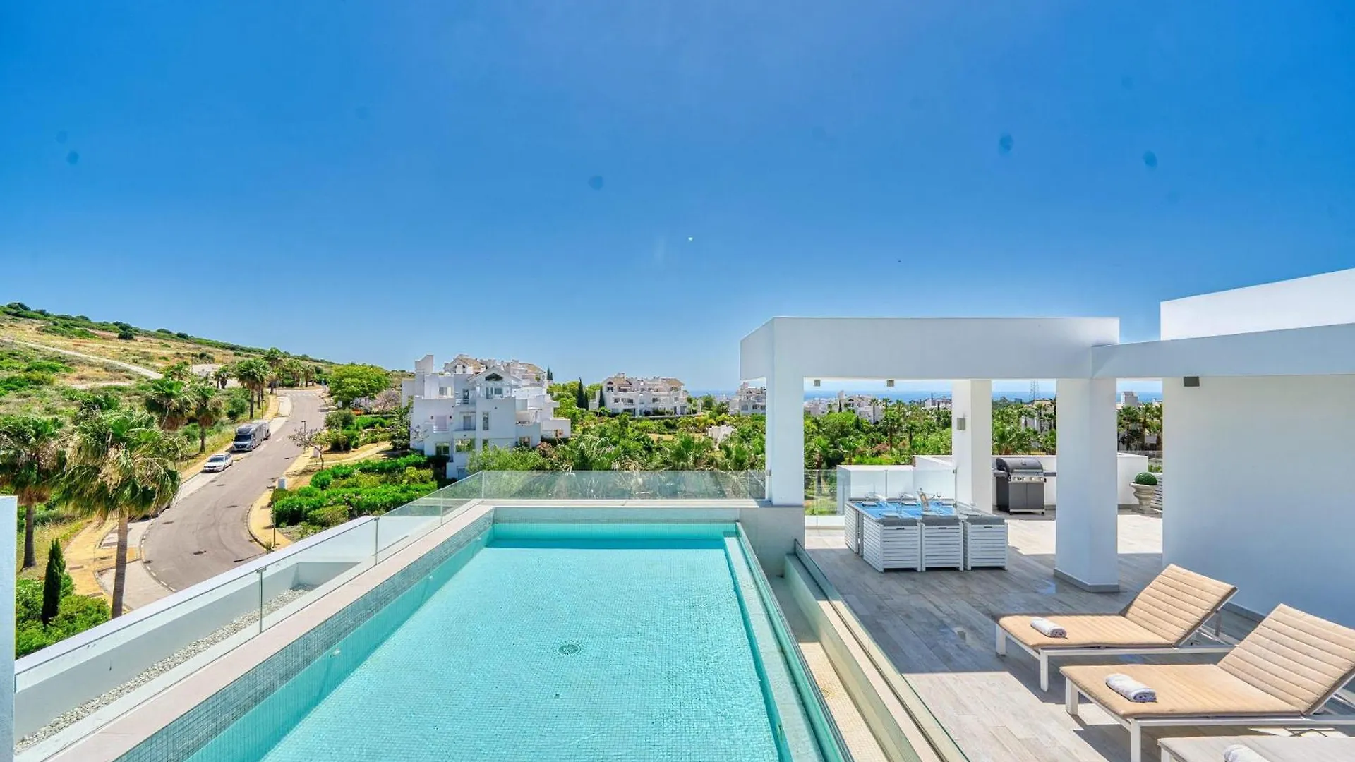 2288 New Modern Penthouse With Privat Pool Apartment Estepona